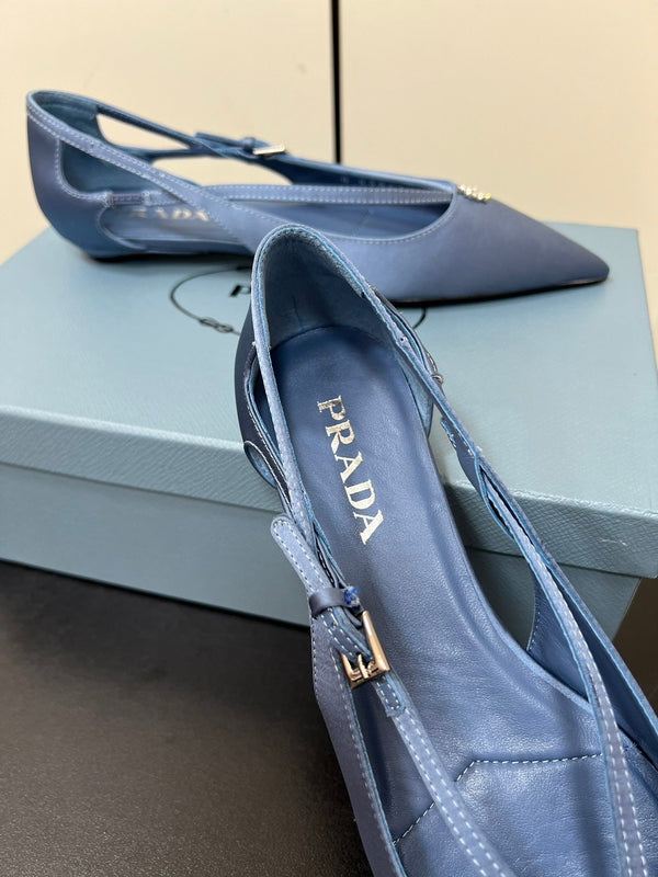 BALLERINA CON TAGLI IN RASO BLU PERANO CON FIBBIA CON PERLINE