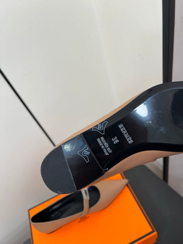 HM 25C Kelly Ballet Flat Ash Brown Calfskin 210298