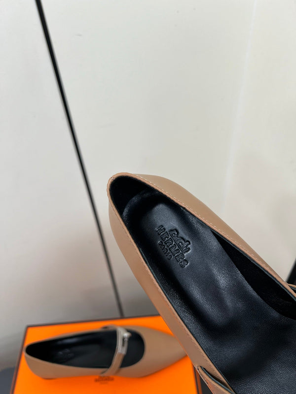 HM 25C Kelly Ballet Flat Ash Brown Calfskin 210298