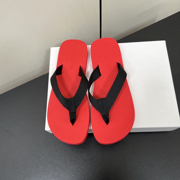 The Row Dune Flatform Thong Sandal In Dark Red Rubber And Black Canvas 340026
