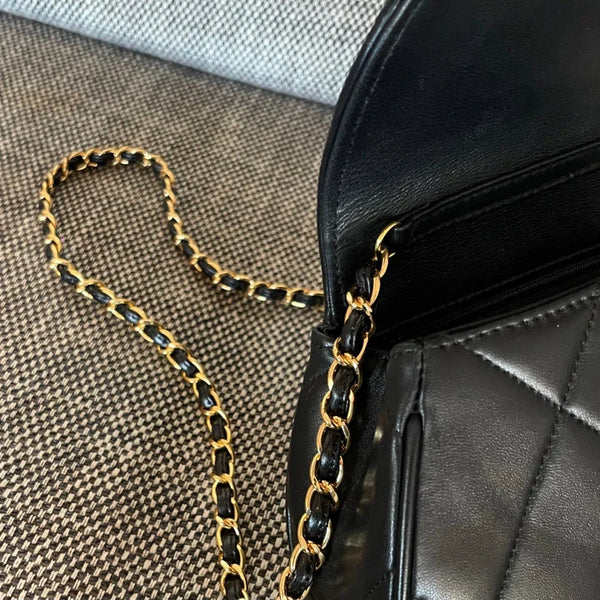 CC 2026 Matelasse Coco Mark Bag 22cm Black Lambskin