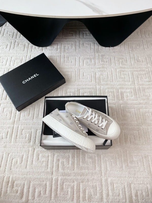 CC Low Sneaker 35mm White Grey Textile Fabric And Lambskin