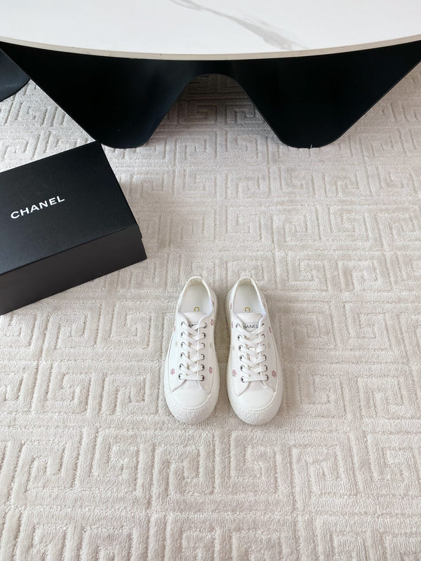 CC Low Sneaker 35mm White Textile Fabric And Lambskin