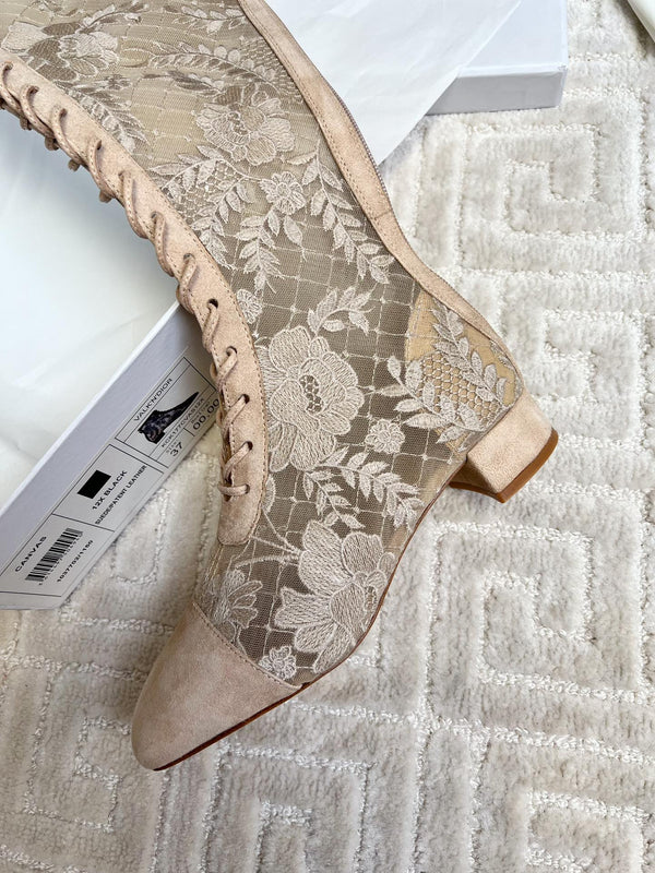 CD Naughtily-D Heeled High Boots Beige Transparent Mesh Roses Embroidery And Suede