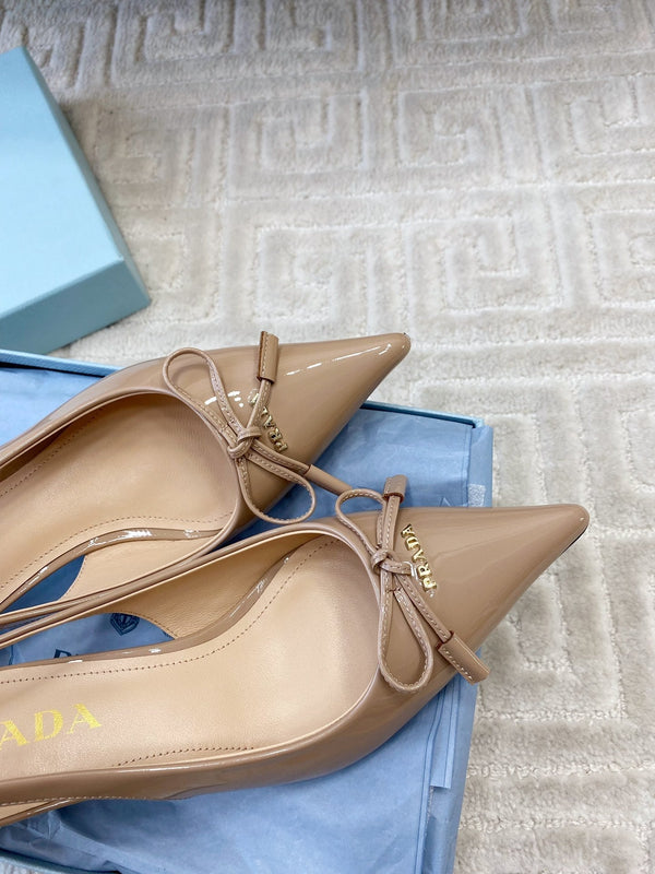 DÉCOLLETÉ SLINGBACK CON FIOCCO IN PELLE DI VITELLO BEIGE LUCIDA