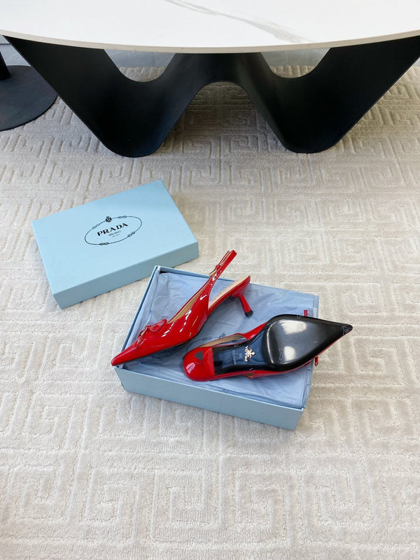 DÉCOLLETÉ SLINGBACK CON FIOCCO IN PELLE DI VITELLO LUCIDA ROSSO PASSIONE