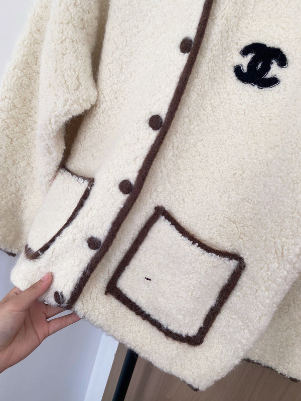 Chanel 2025 Cardigan Laine mélangée Blanche et Marron