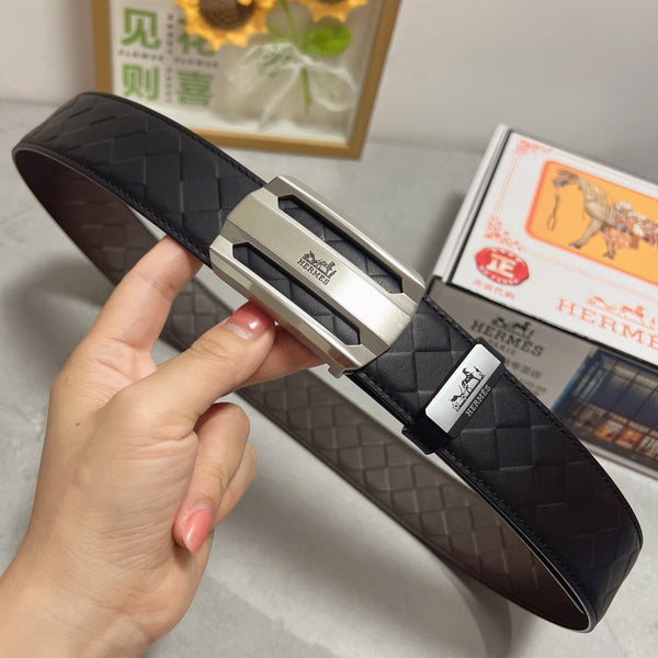 Ceinture HM 38 mm en cuir de veau noir, boucle argentée 619595