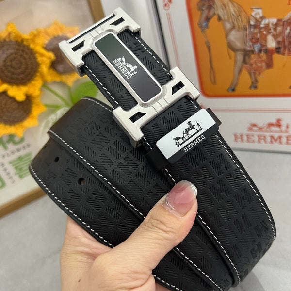 Ceinture Constance HM 38mm Cuir de vachette noir Boucle argentée 619788