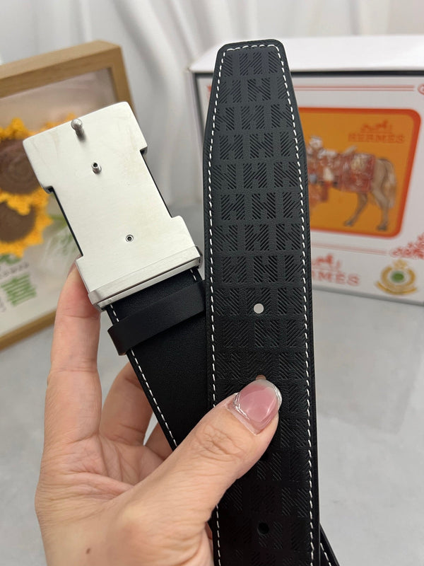 Ceinture Constance HM 38mm Cuir de vachette noir Boucle argentée 619788