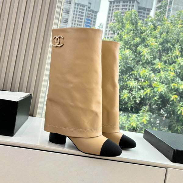 CC 25 High Boot Beige Calfskin Black Grosgrain 430337