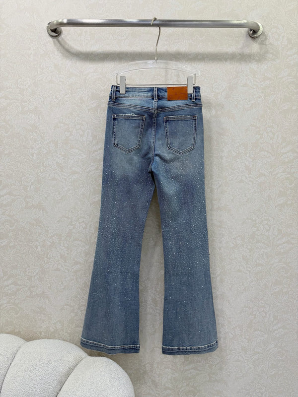 CC 26s Pantalon évasé en jean 353018