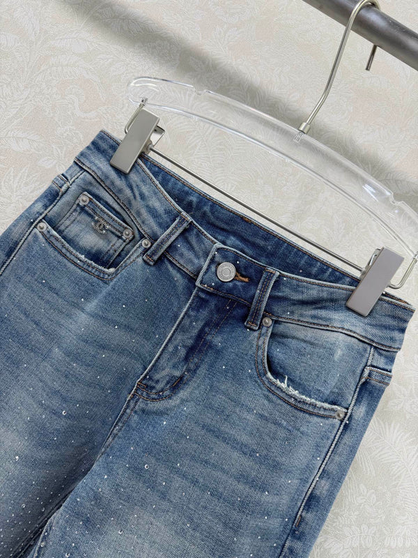CC 26s Pantalon évasé en jean 353018