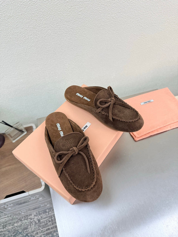 Miu Logo Mule Coffee Suede 693520