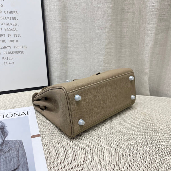 HM Kelly 25cm Gris Tourterelle Togo Leather Silver Hardware