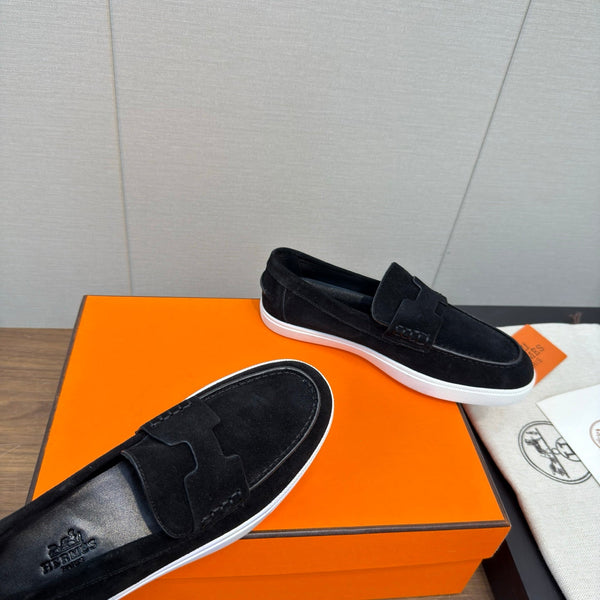 HM 25 Loafers Black Cowhide 329172