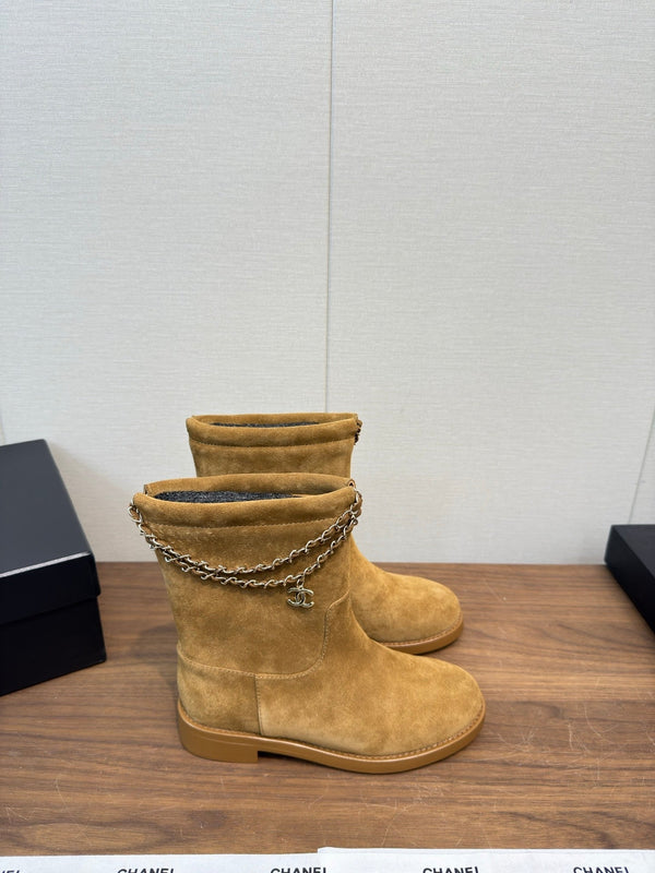 Chanel 25 Boot Camel Suede 465611