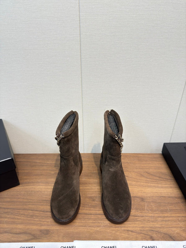 Chanel 25 Boot Brown Suede 465612