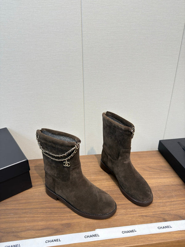 Chanel 25 Boot Brown Suede 465612