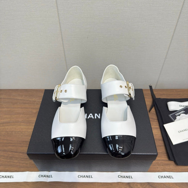 CC 26s Marry Jane plat 2,5cm blanc noir cuir de vachette 632182