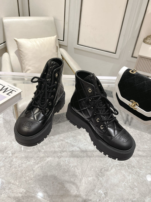 CC Combat Boots 50mm In Glossy Black Cowhide And Lambskin 944661