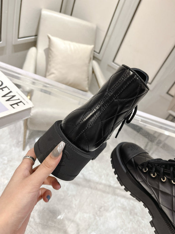 CC Combat Boots 50mm In Glossy Black Cowhide And Lambskin 944661