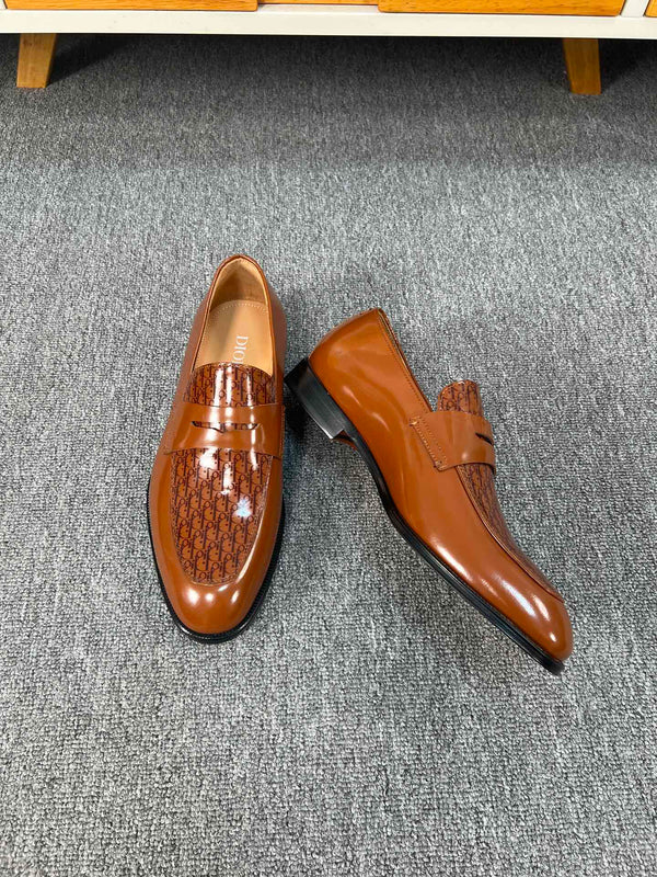 CD GRANVILLE LOAFER GLOSSY SIENNA MONOGRAM LAMBSKIN