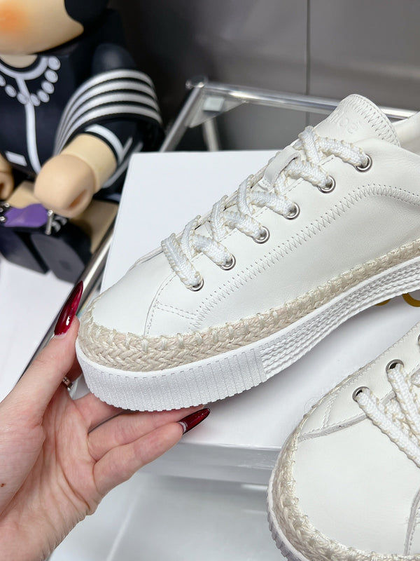 SNEAKER CHLOÉ TELMA CON STRINGHE IN PELLE DI AGNELLO BIANCA E RAFIA