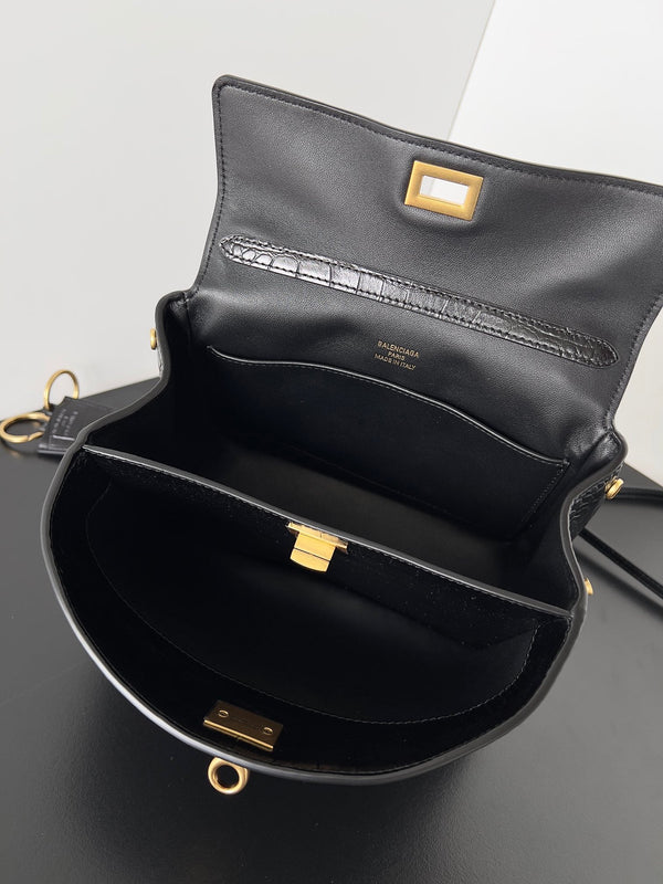 Balenciaga Rodeo 22 bag black crocodile skin