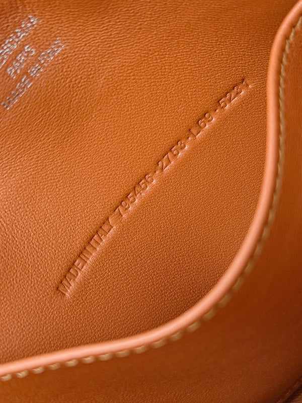 Balenciaga Rodeo 22 bag brown lambskin