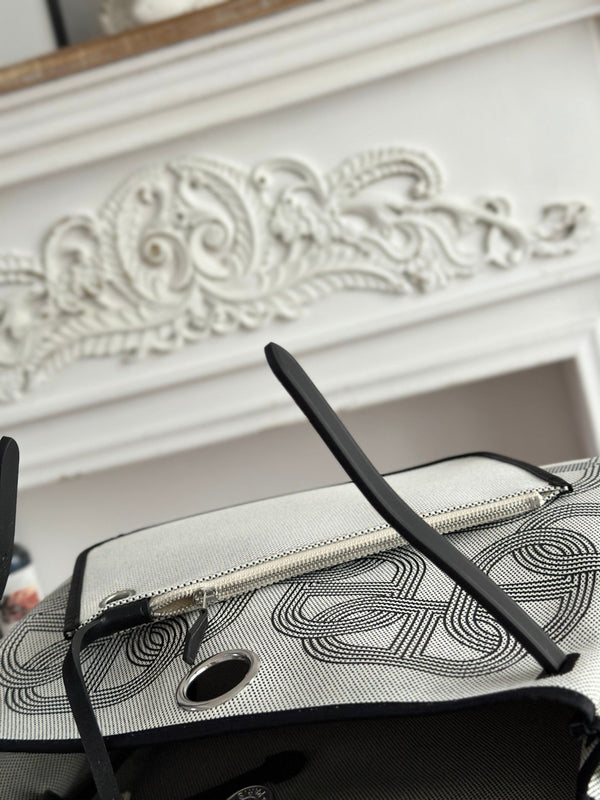 HERBAG ZIP 31 LAQUERED BAG IN OFF-WHITE MIX BLACK H PLUME CANVAS