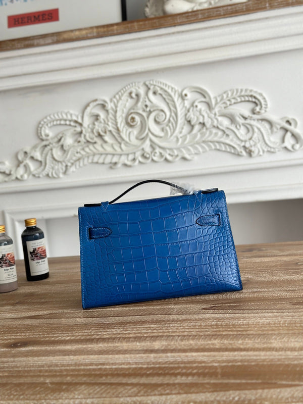 HM 26s Kelly Mini 22cm Dark Blue Croc Embossed Calfskin GHW (25days for production)