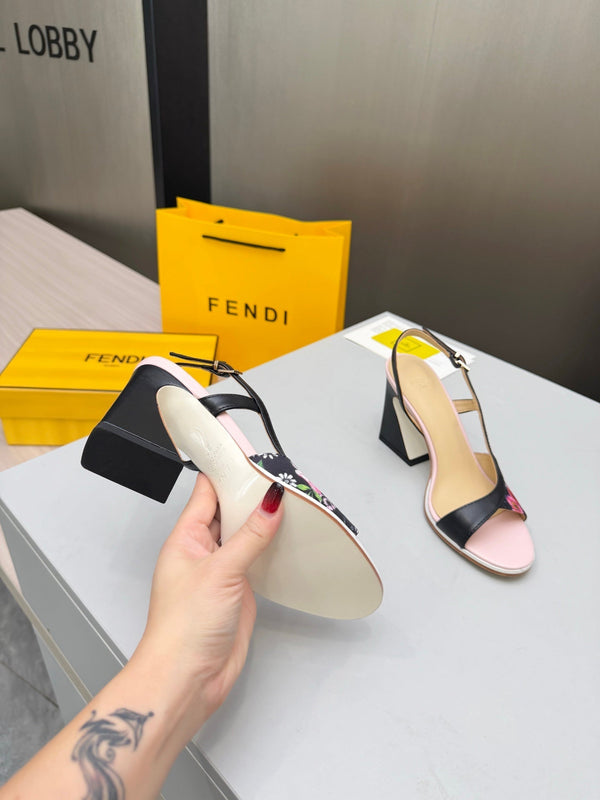 Fendi 26s Arco 9cm Black Pink Cotton Cowhide 675964