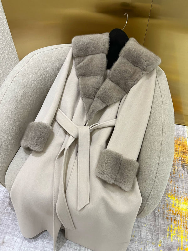 LP 25 Deep V-neck Long Coat Beige Cashmere Fur 303962