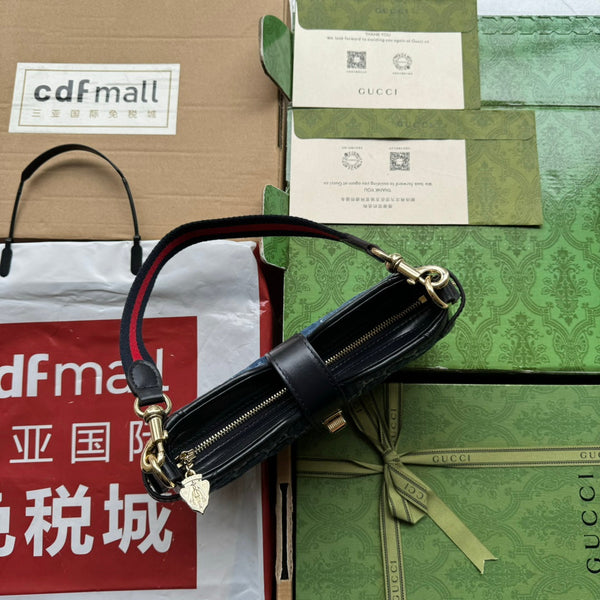 BORSA A TRACOLLA MOON SIDE 24 IN DENIM GOFFRATO BLU E BORDI IN PELLE DI VITELLO NERA, FERRAMENTA ORO