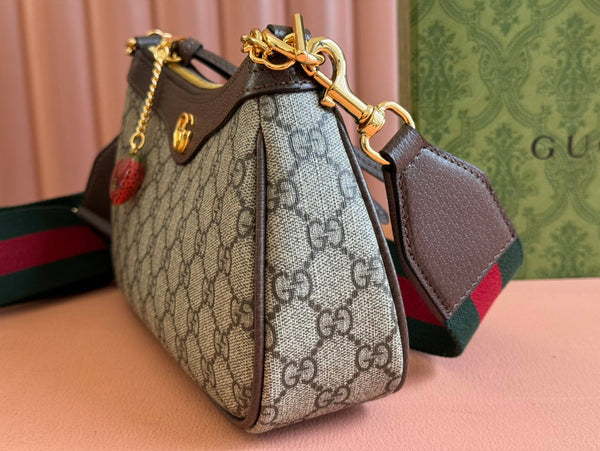 BORSA A TRACOLLA PICCOLA OPHIDIA 25 IN TELA BEIGE EBANO E PELLE DI AGNELLO MARRONE SCURO, FERRAMENTA ORO