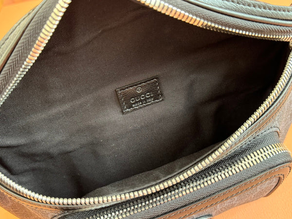 Borsa a tracolla Gucci Interlocking G in pelle nera e tela 248163