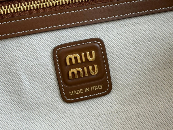 BORSA BEAU CON MANICO 34 IN TELA BIANCA E FINITURE IN PELLE DI VITELLO MARRONE NOCE