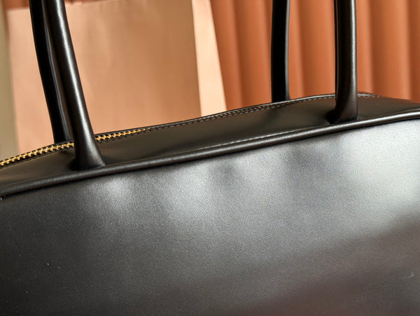 Miu Beau Top-Handle Bag 29 Black Leather 239691