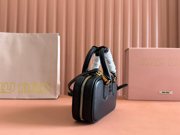 Miu Miu 19 Arcadie Black leather bag Briarwood 239710