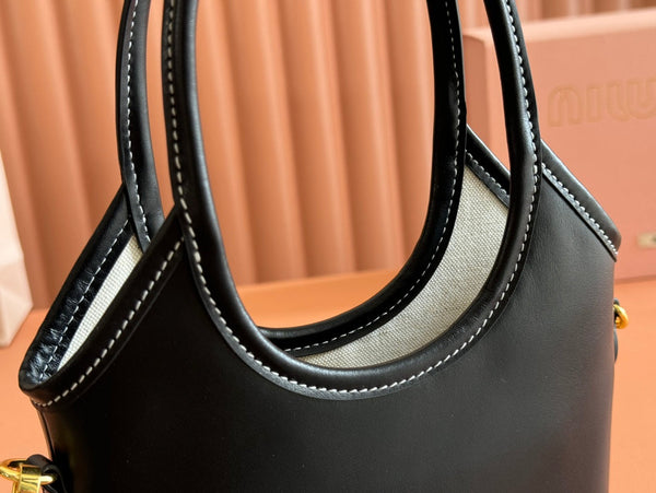 IVY Tote Bag 20 Black Leather 239728