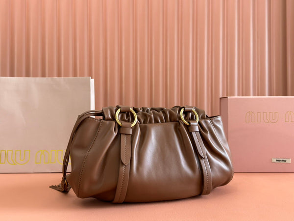 BORSA A MANO JOIE 32 IN PELLE DI AGNELLO LUCIDA MARRONE