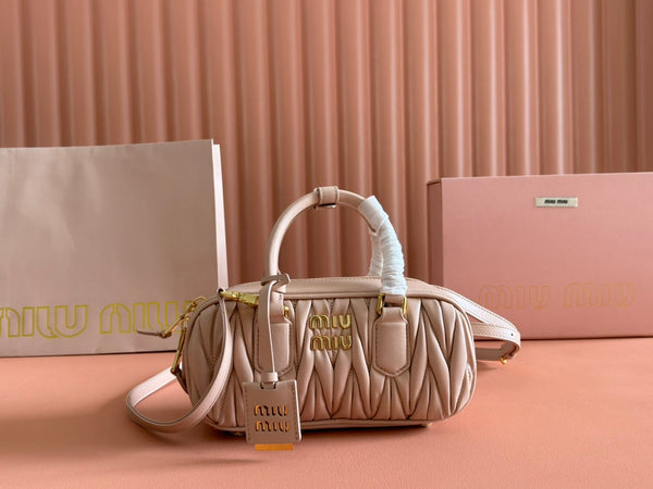 ARCADIE MATELASSÉ BAG 22 IN MISCHKA BEIGE LAMBSKIN