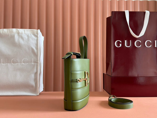 Gucci 73 Mini Bucket Bag Verde Pelle Liscia 244430