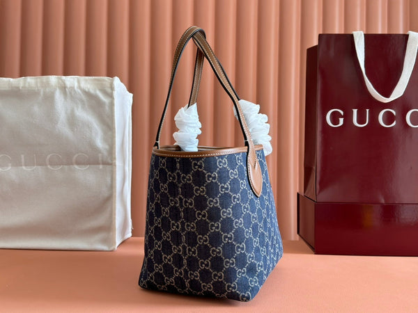 Sac cabas Gucci Totissima 22 cm mélange de denim bleu et cuir marron 248432