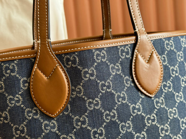 Sac cabas Gucci Totissima 22 cm mélange de denim bleu et cuir marron 248432