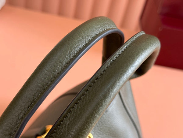 Sac bandoulière Gucci Softbit en cuir de veau vert