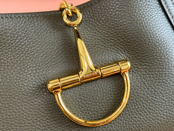 Sac bandoulière Gucci Softbit en cuir de veau vert