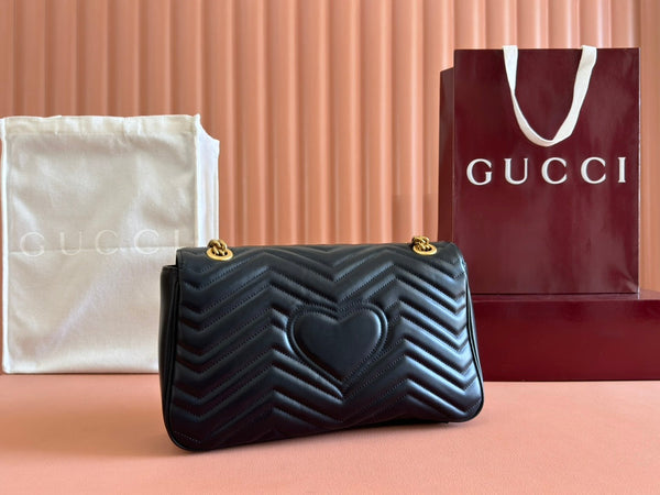 Borsa Gucci GG Marmont 31 in pelle di vitello nera 248223