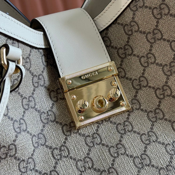 Sac à bandoulière GG Padlock en toile et cuir beige et blanc